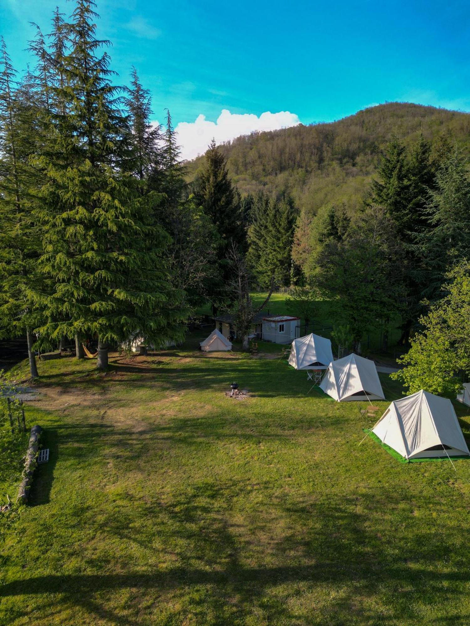 Camping Grondola - Federicofarm Pontremoli Zimmer foto